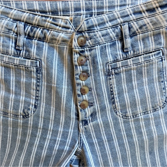 Pilcro highrise striped jeans - Picture 7 of 11